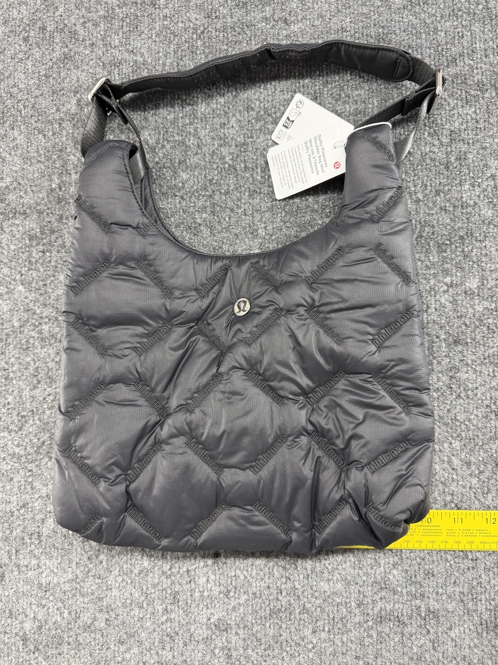 Lululemon Quilty Pleasures Shoulder Bag Mini Womens Black Quilted Nylon Logo